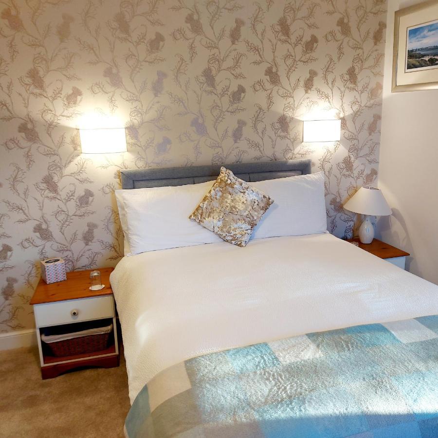 Firtree Bed And Breakfast At Galvelbeg House Crieff Exterior photo