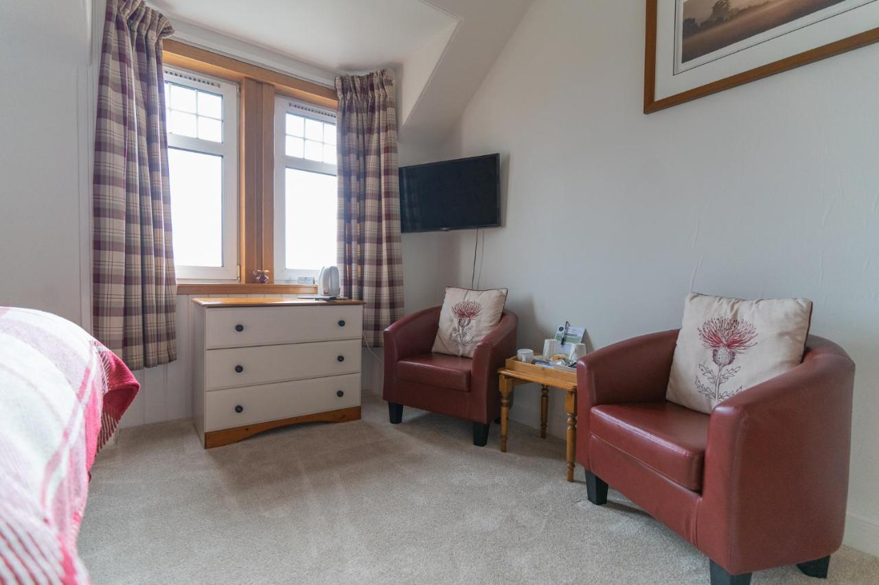 Firtree Bed And Breakfast At Galvelbeg House Crieff Exterior photo